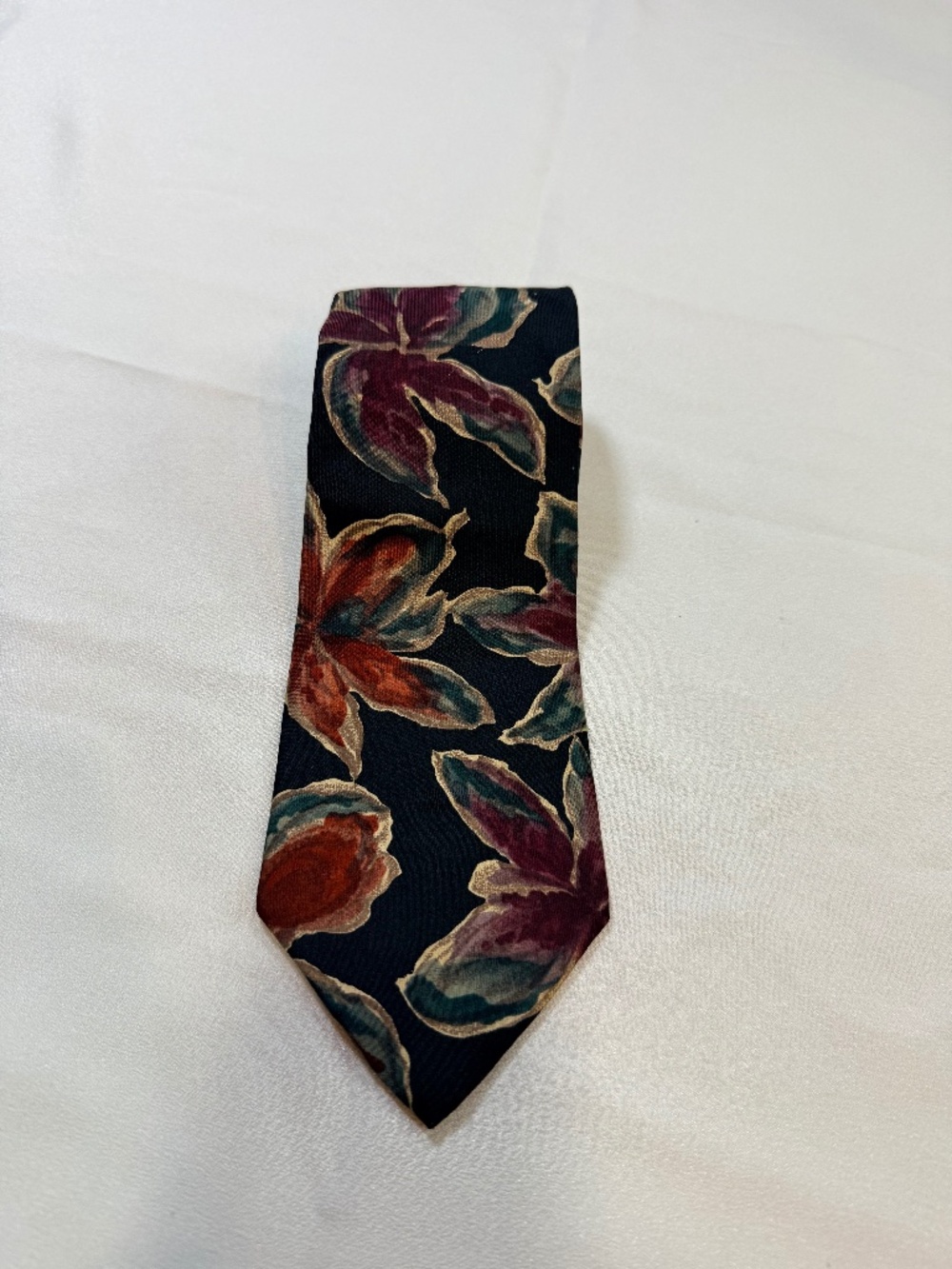 Vintage Surrey Floral Neck Tie Navy Purple Red Made in USA